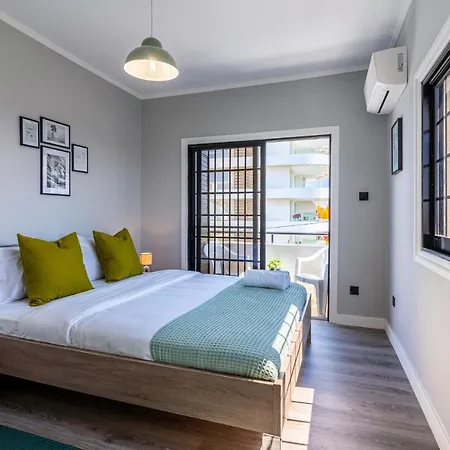 Peale's 2-bedroom In Mackenzie